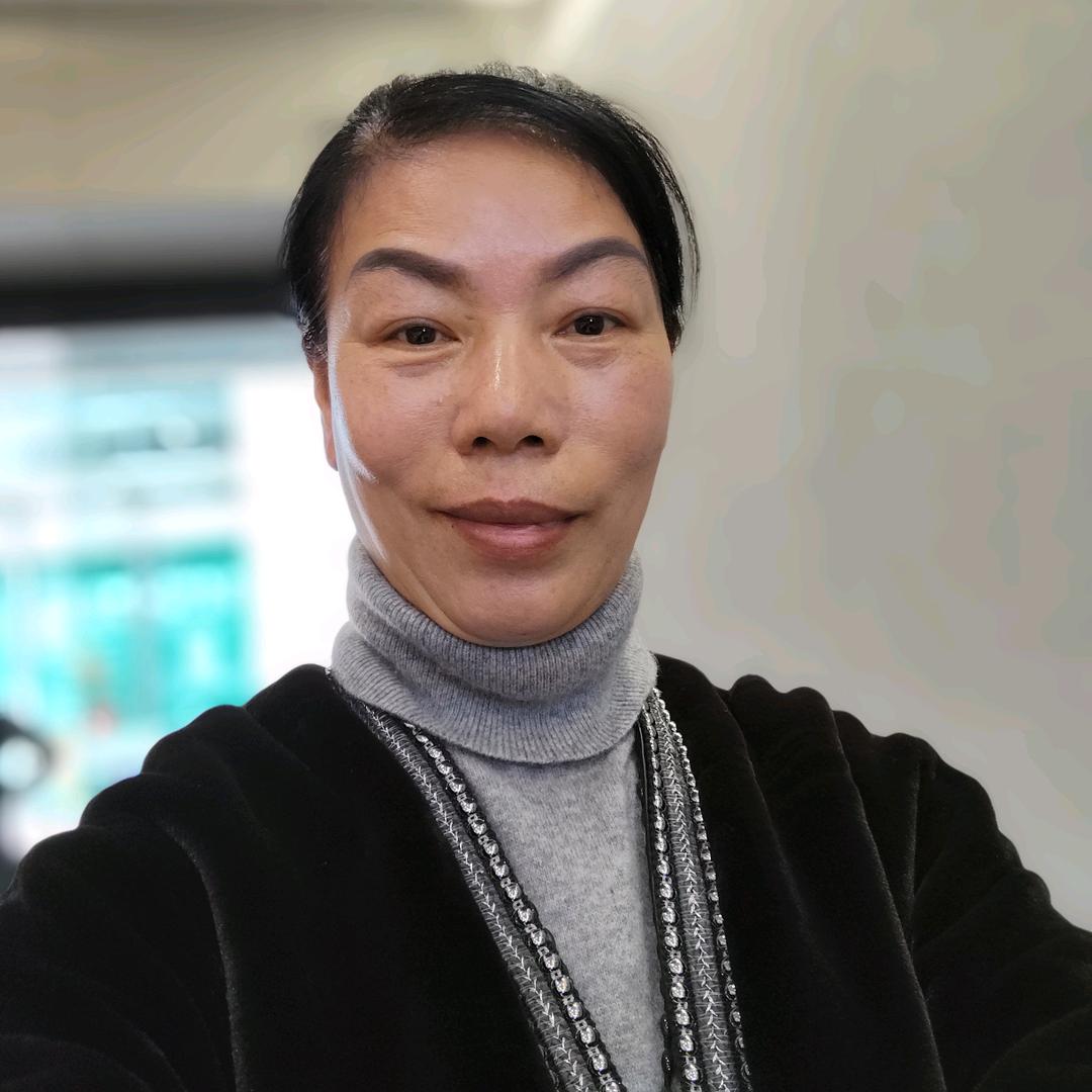 连江白转黑找董姐