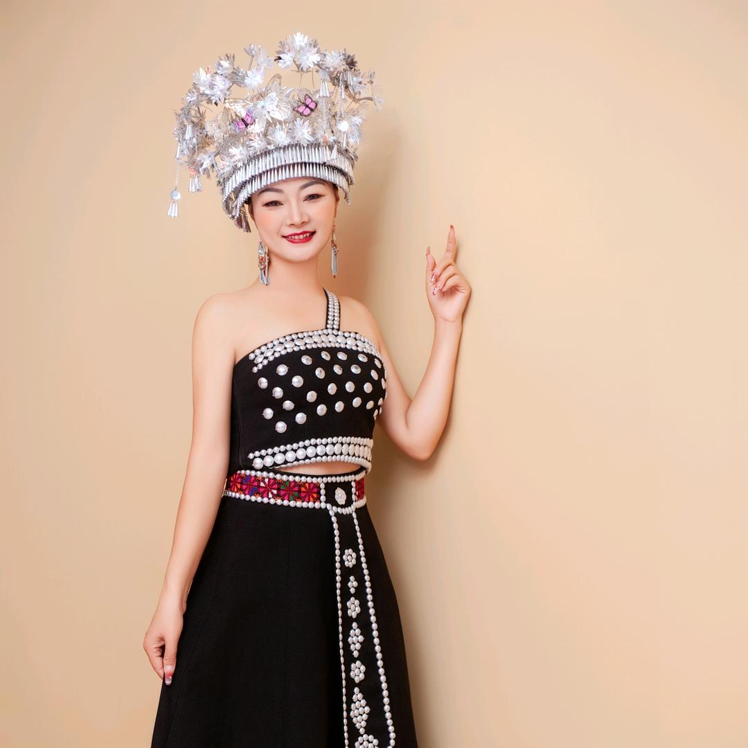 山歌王姑娘