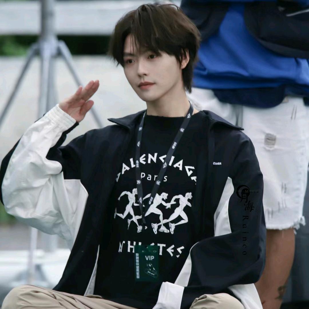 一世安（见过肖宇梁和再就业男团版）