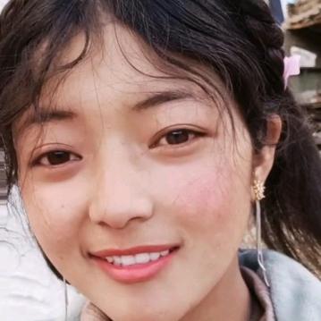 格桑美朵