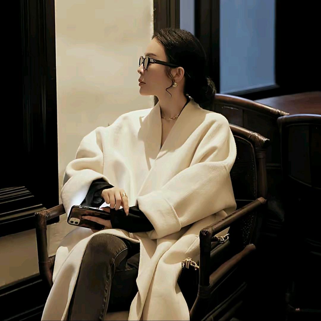 潘依绣私服女装品牌