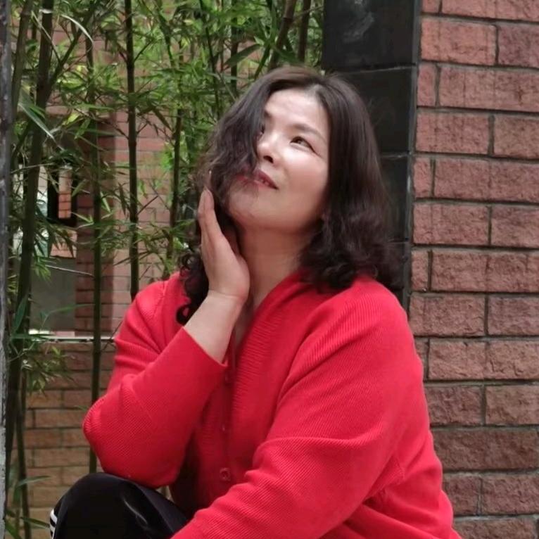 香水的翅膀