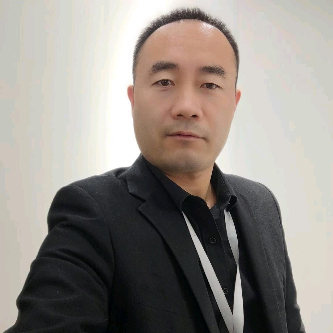 智尚装饰👉胡耀刚