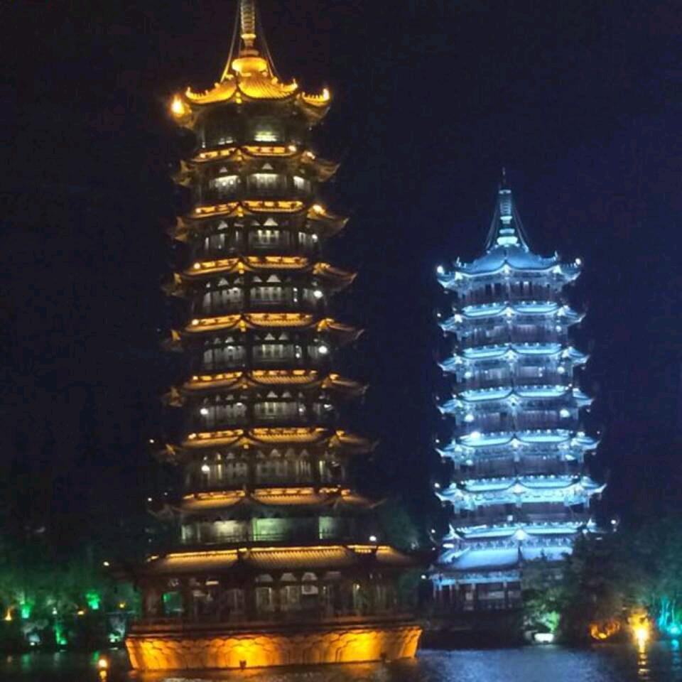 七彩祥云