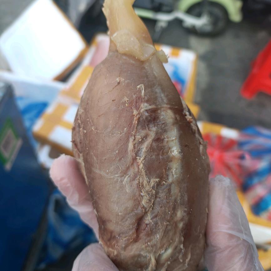 卖牛肉的小姐姐