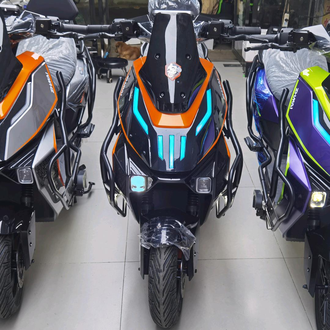 智迈超跑Sf90黑武士黑骑士