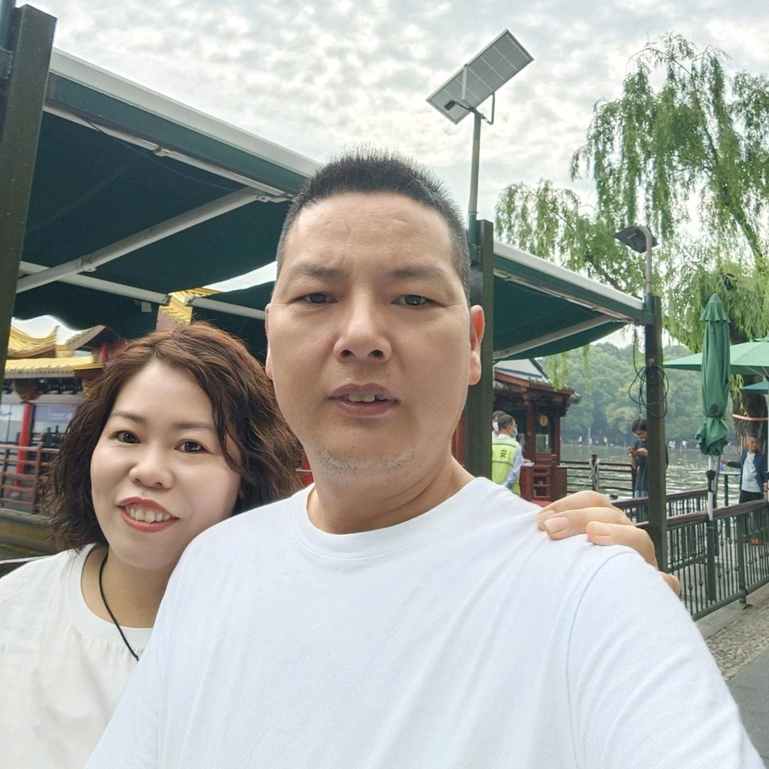 红信种植麒麟瓜王林德