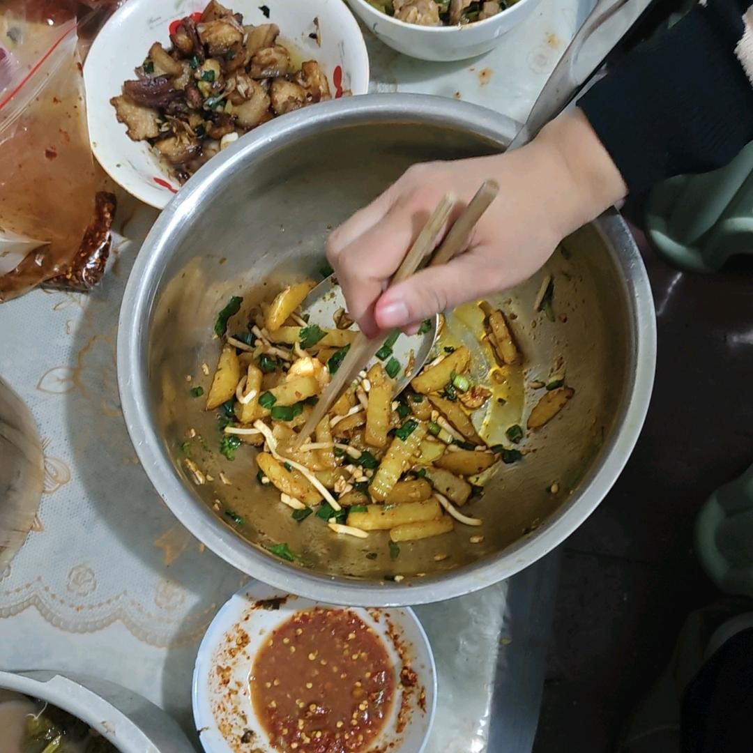 何以
