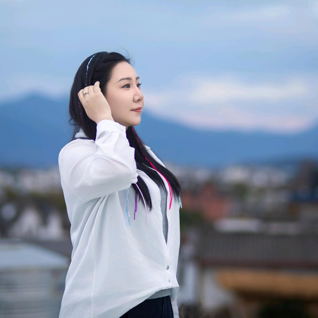 是晓琳姐呀
