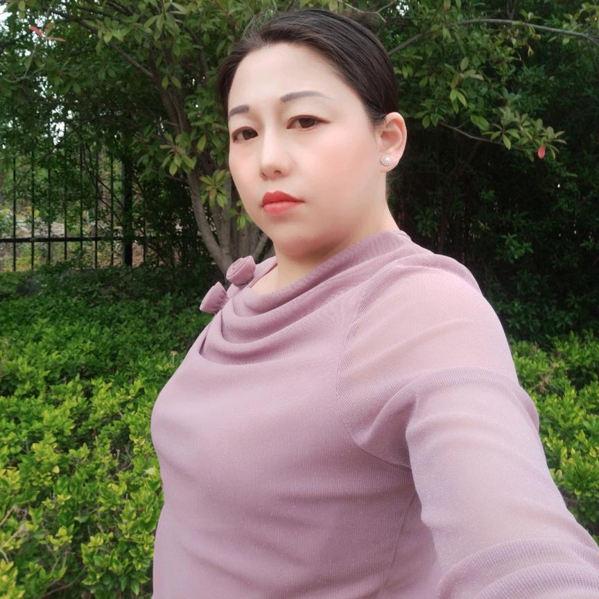 爱芹，鲁盟地产