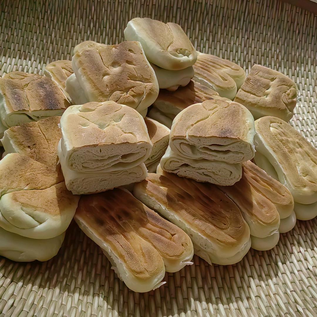 郭滩张萍锅贴馍