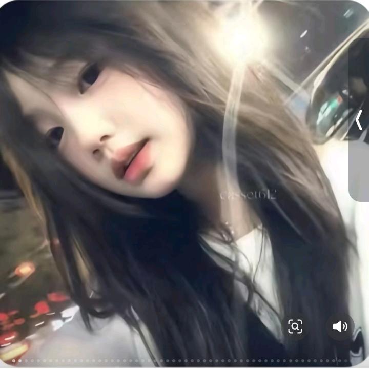 小猫爱鱼吃🐟😘