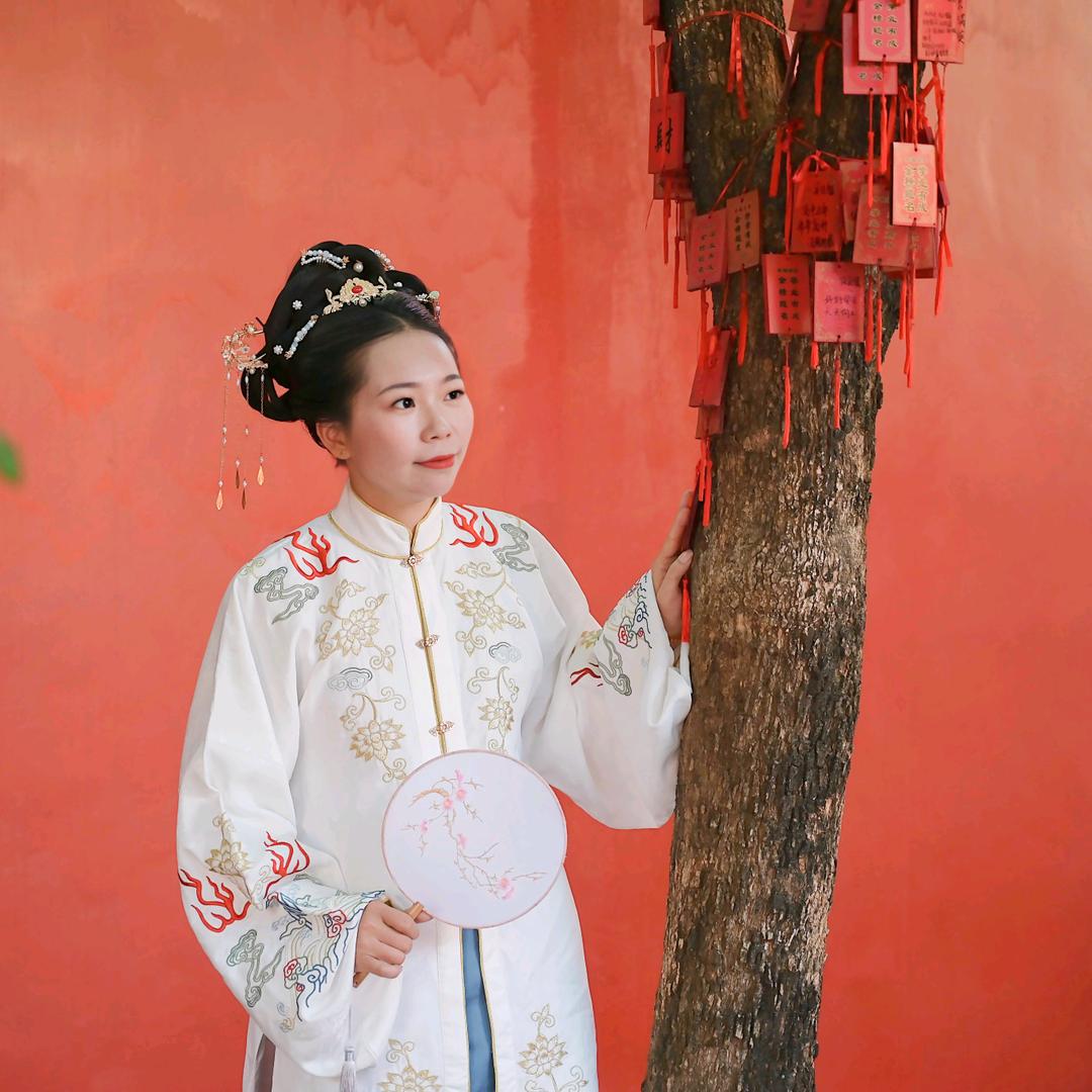 云中砚