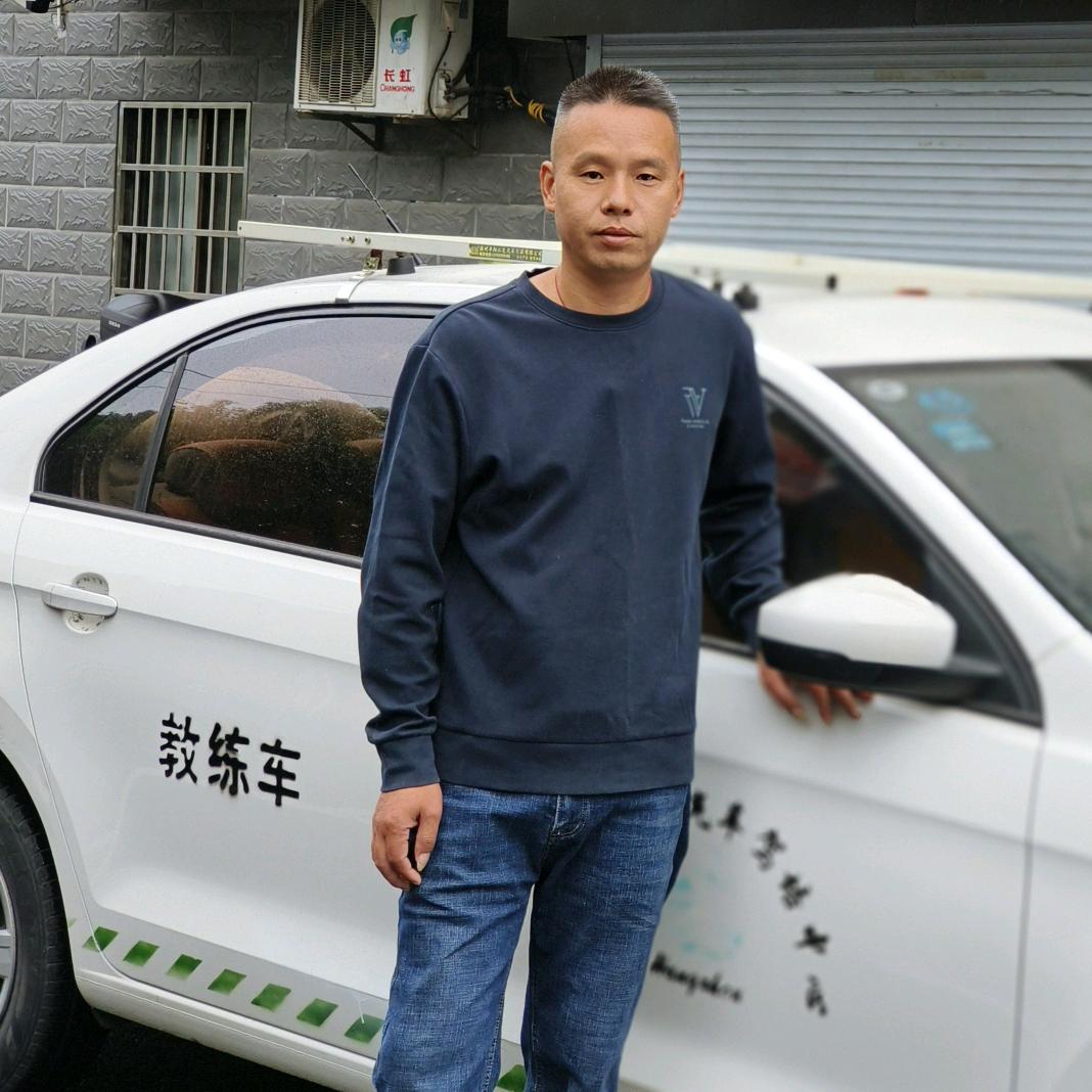 萧山驾校刘教练