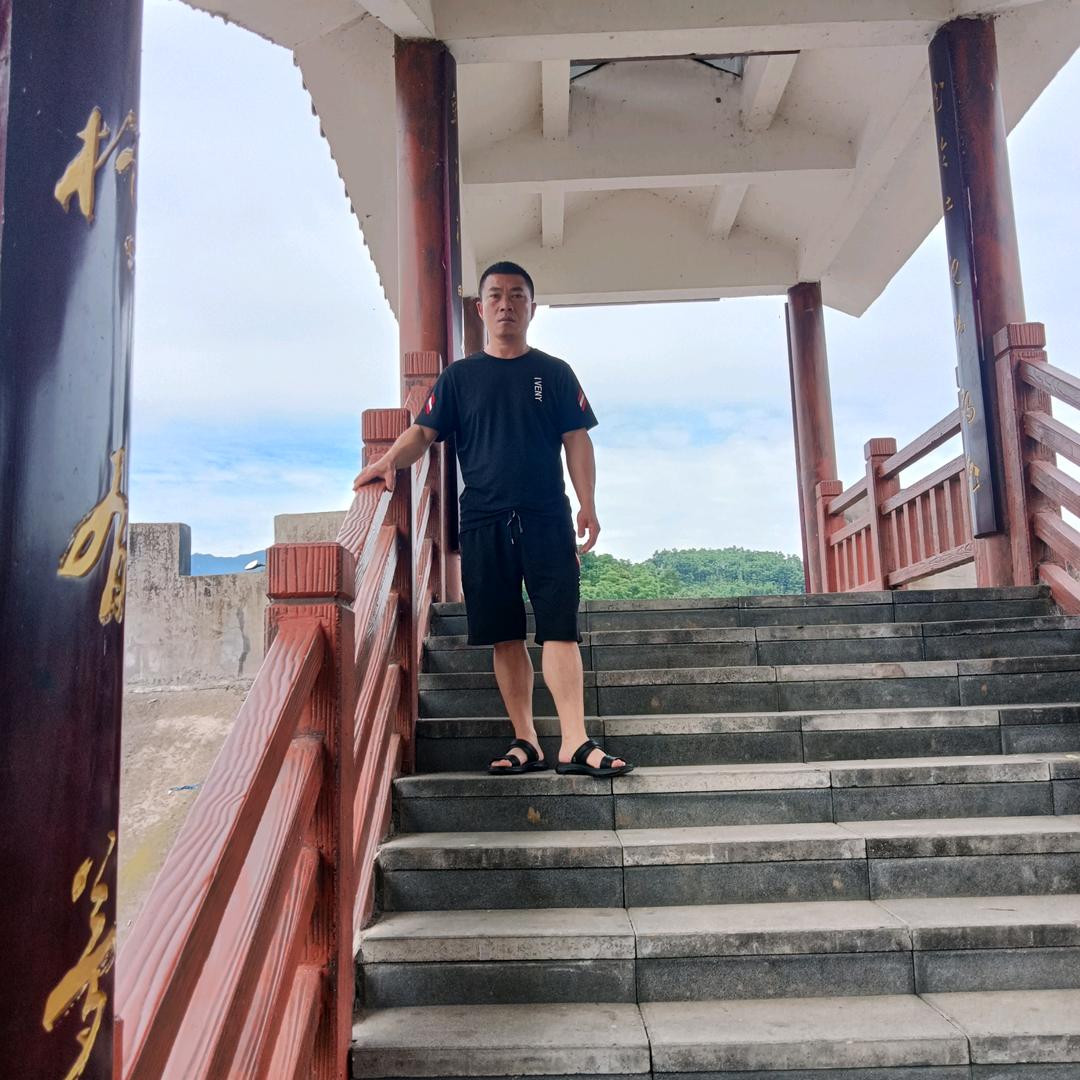 看淡就是云烟