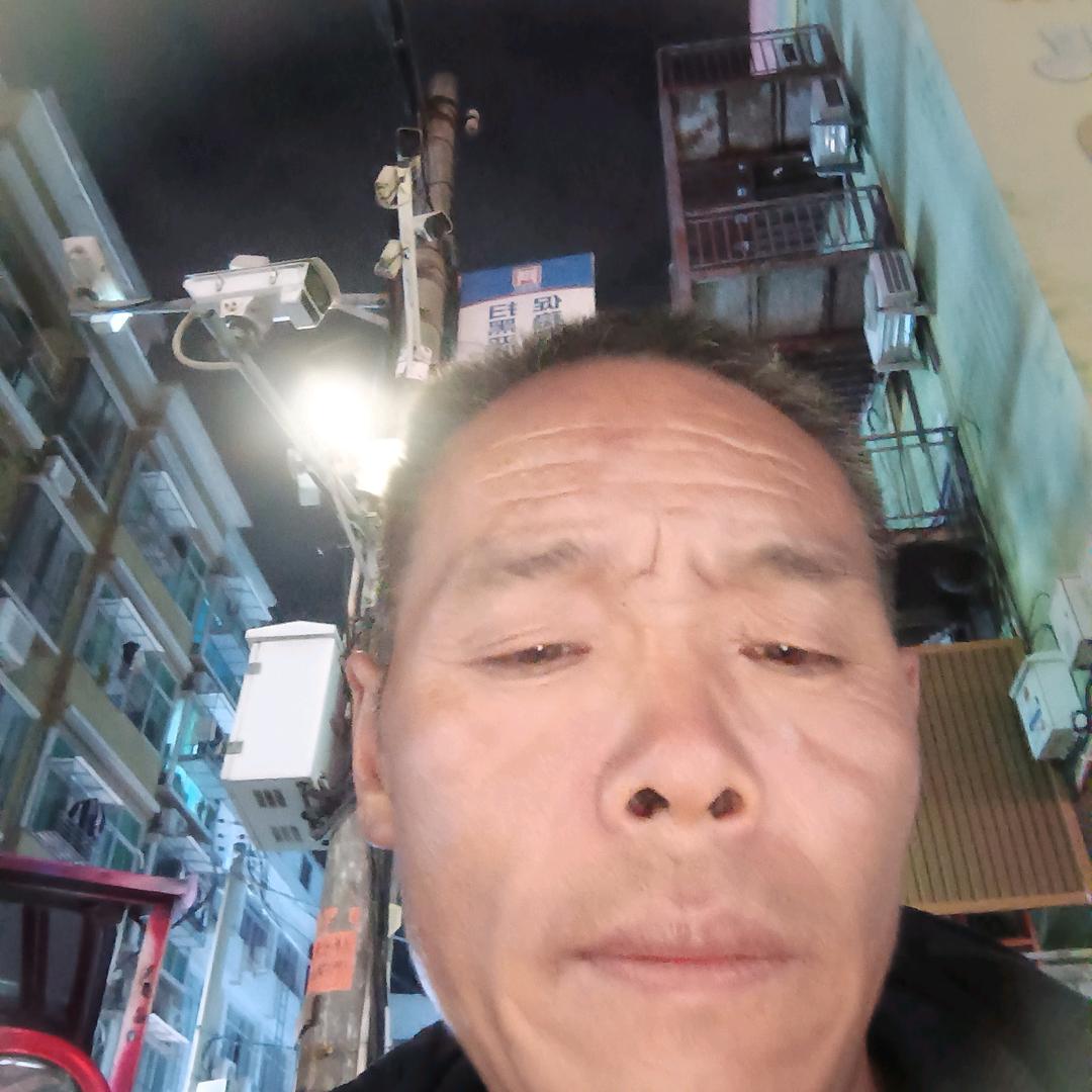 不开触碰的伤
