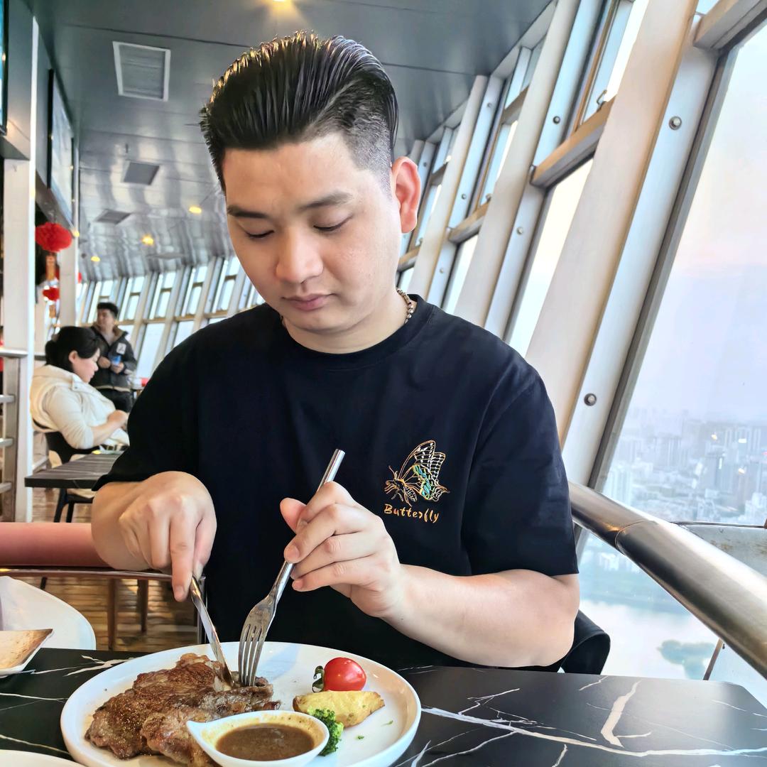 狗肉仔（朋友圈）