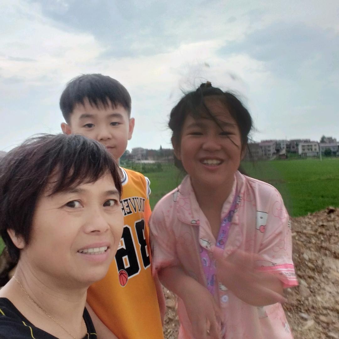 连萍