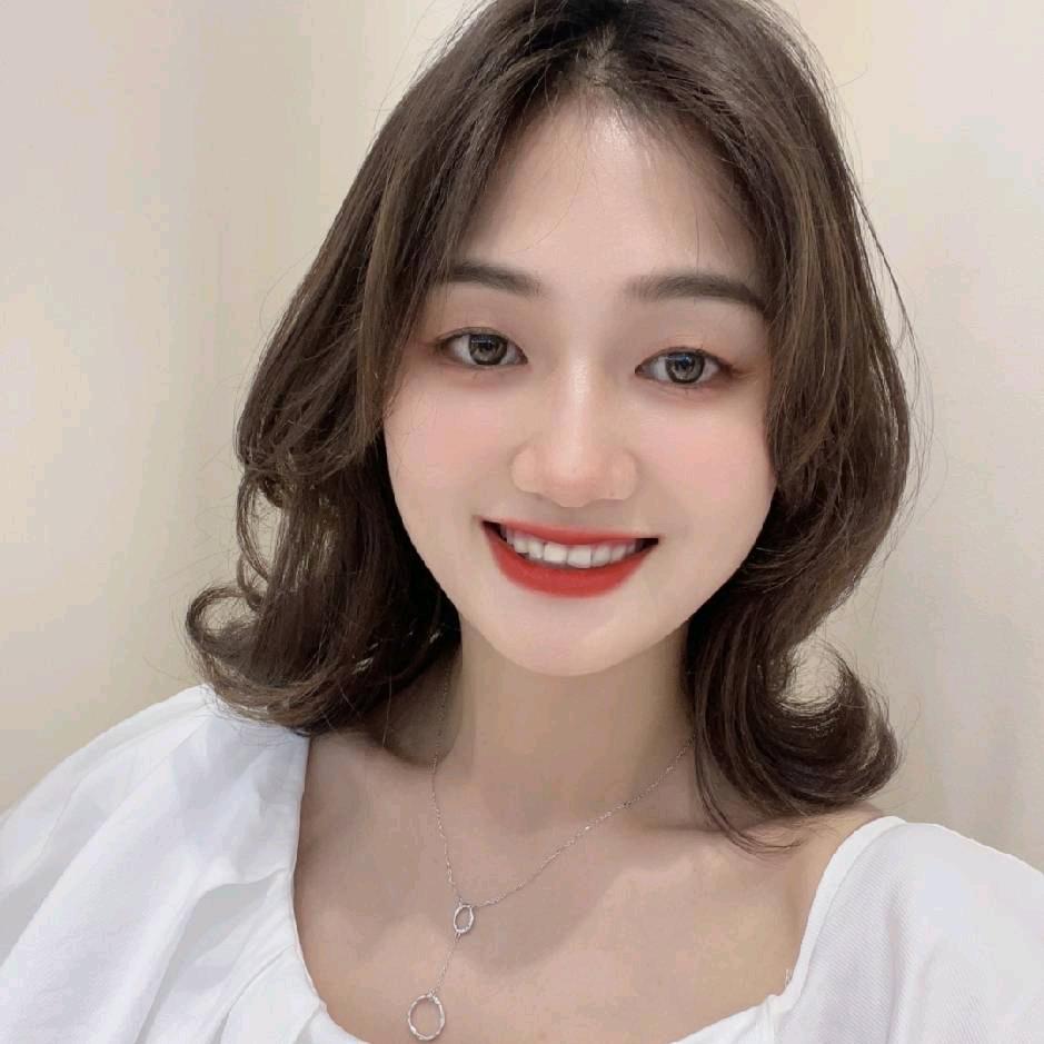 语朦大码女装营山莉莉