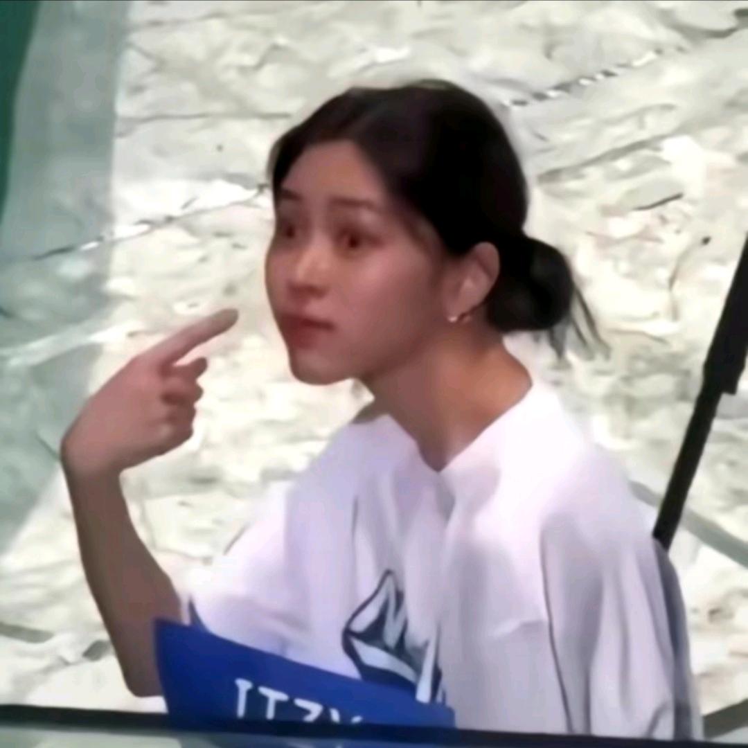 🌈我是语言学家(🥝被付一笑美晕版)