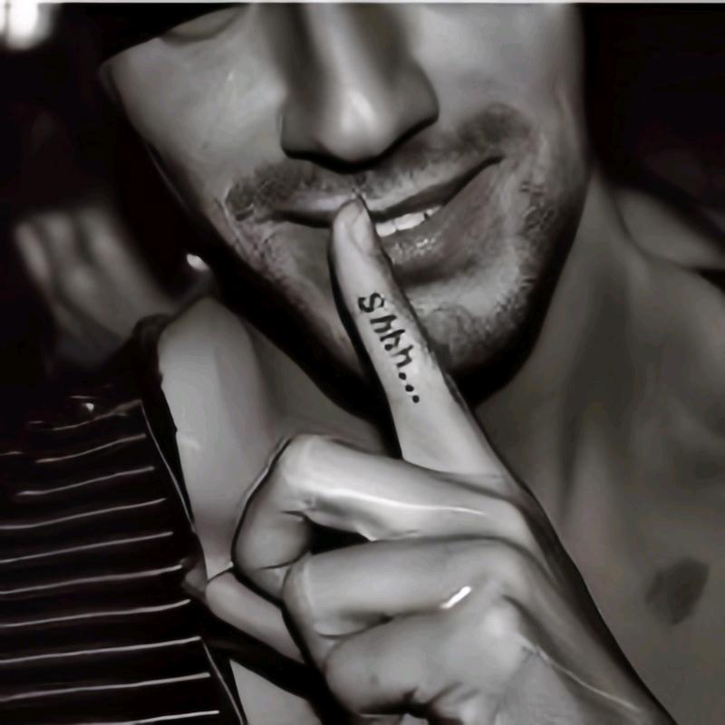 老默（闭关赚钱中）