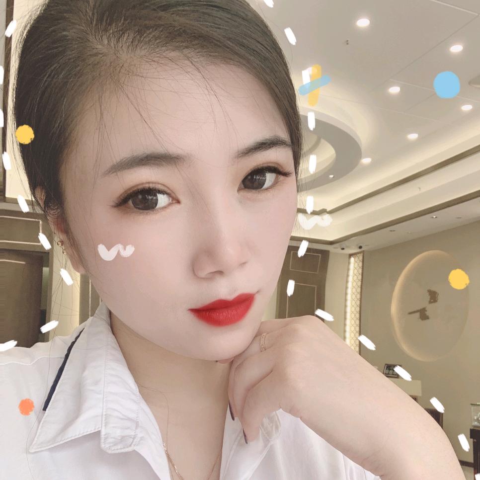 是小花吖