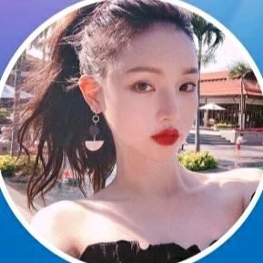 高级化妆师安然