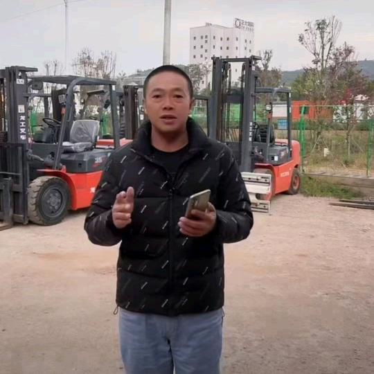 安宁张哥叉车