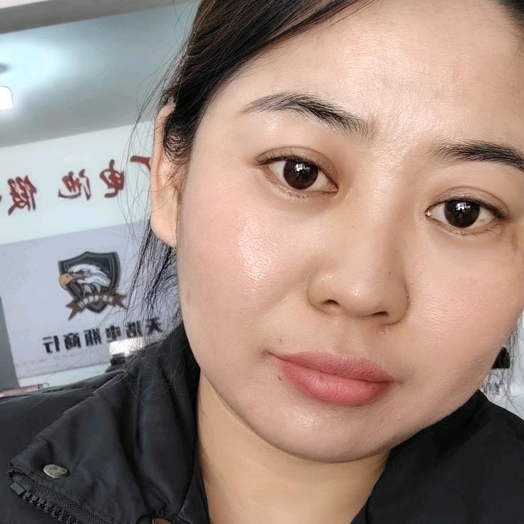 凌源市励源汽车电瓶经营部