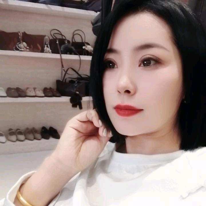 潮妮童装