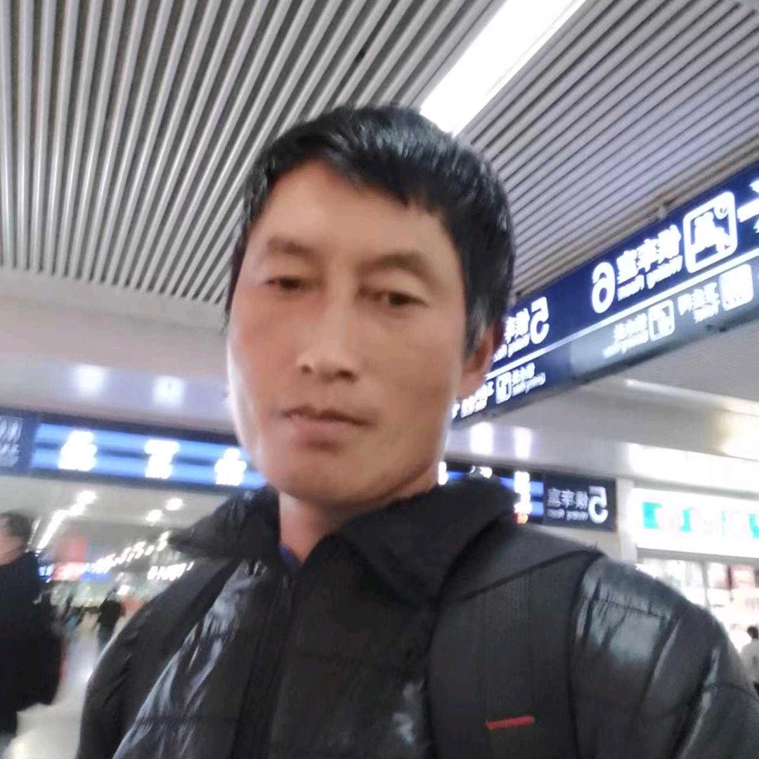 亚伦