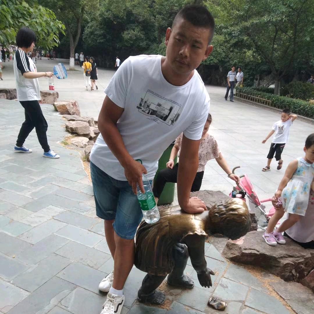 龙哥