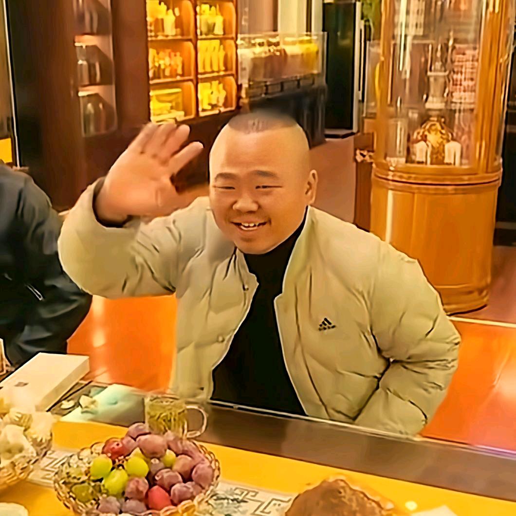 忧郁男神【橱窗有好物】