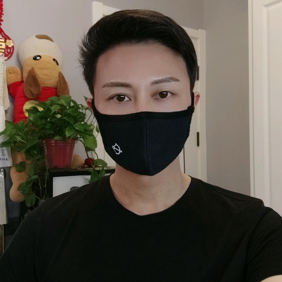 大嘴（有痔青年躺平版）