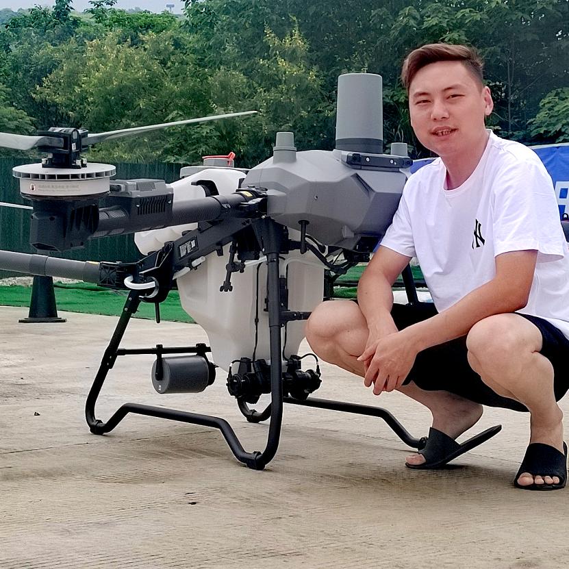 杨洋（大竹县无人机吊运/打药）