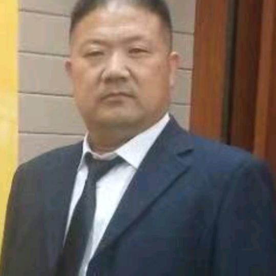 王松伟