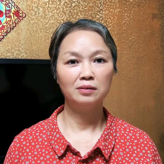 荣姐白发记