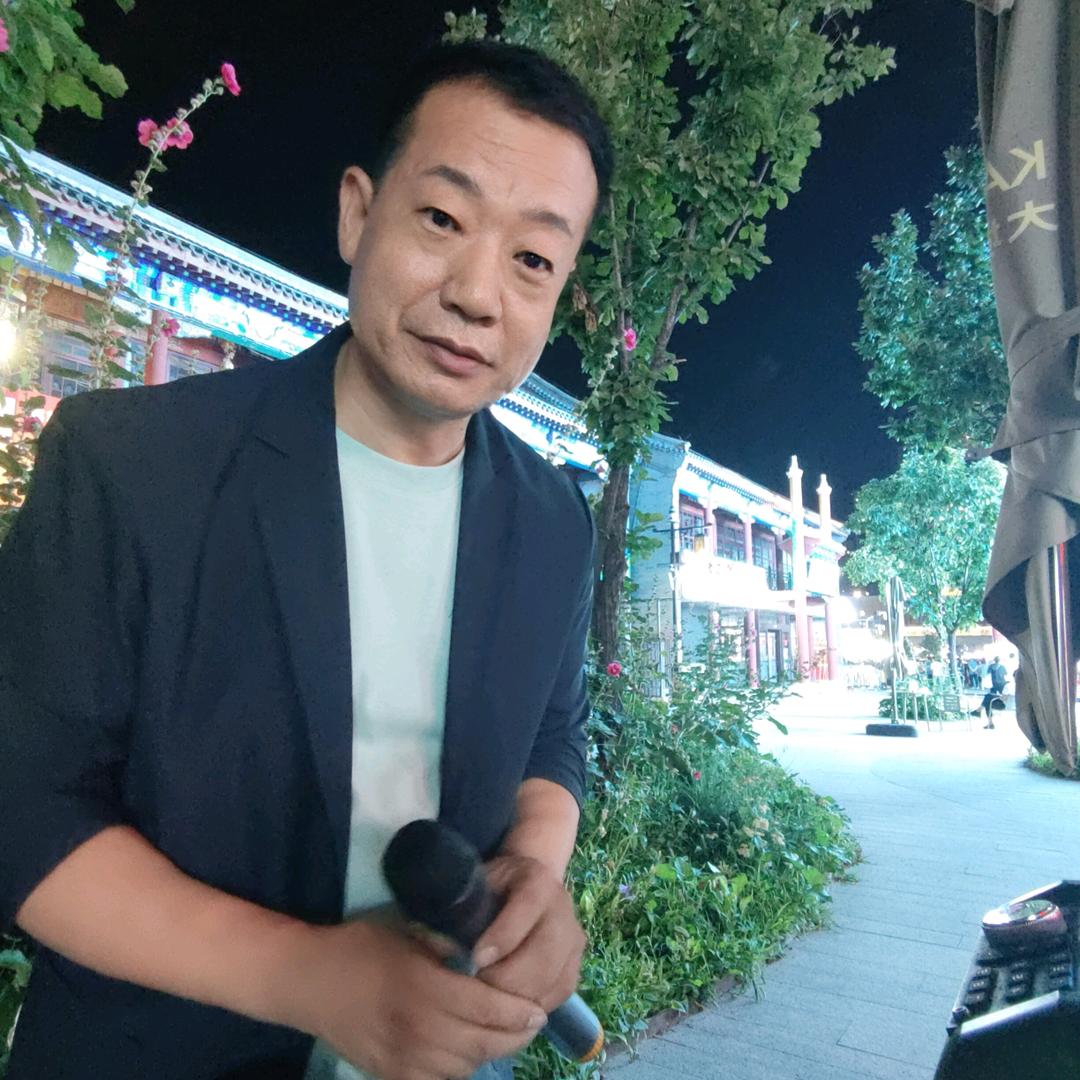 阿鹏歌