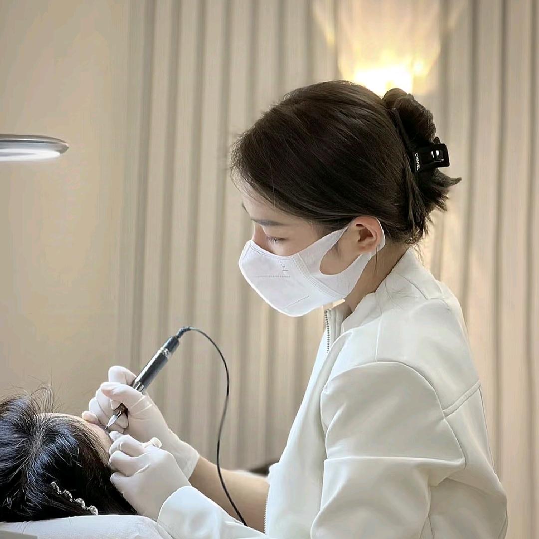 Annie安妮