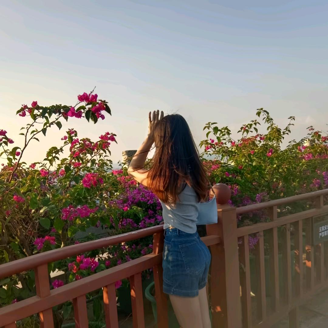 小蒙姐姐