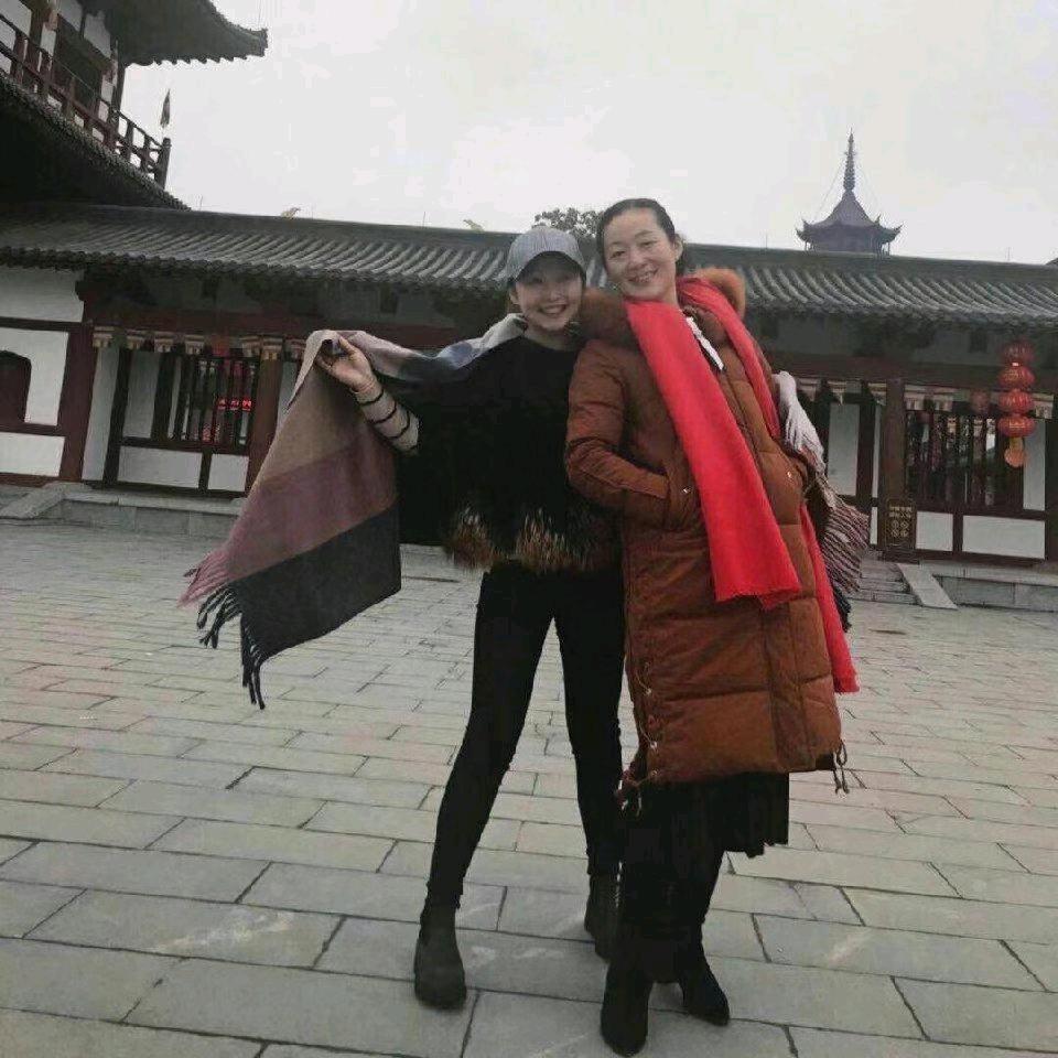 知足常乐《橱窗有好物》