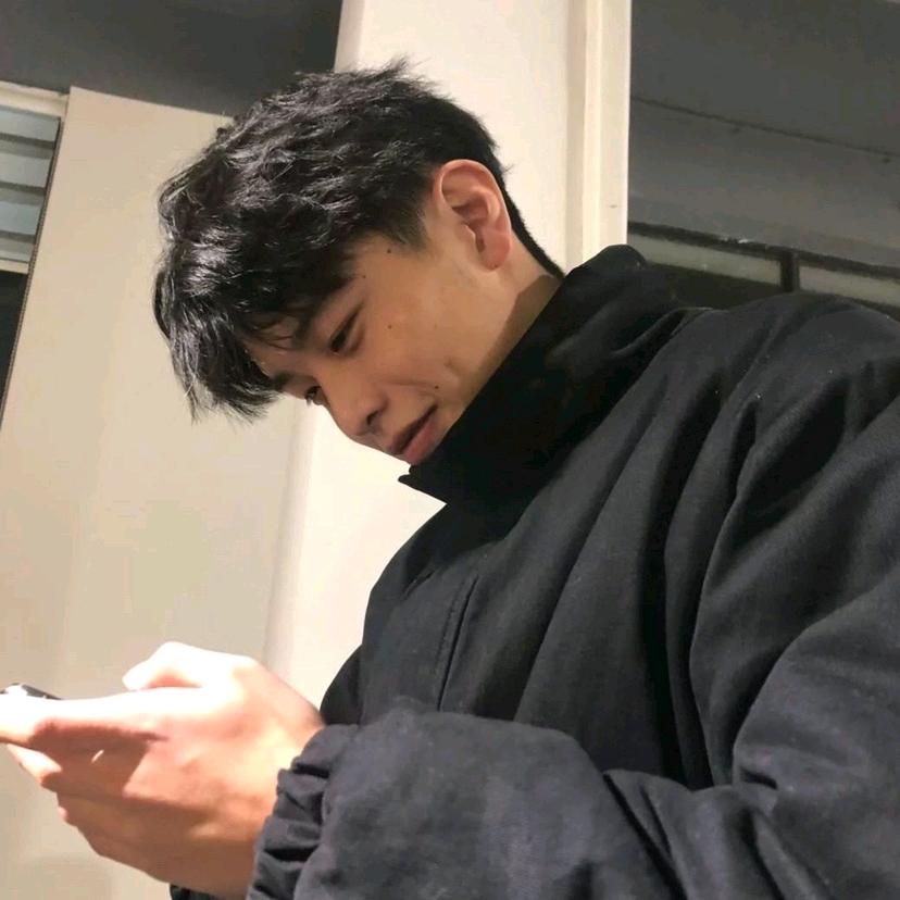 黑魔变身.