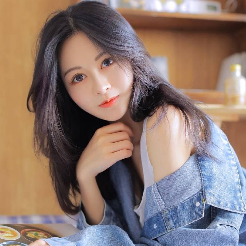候婧妍