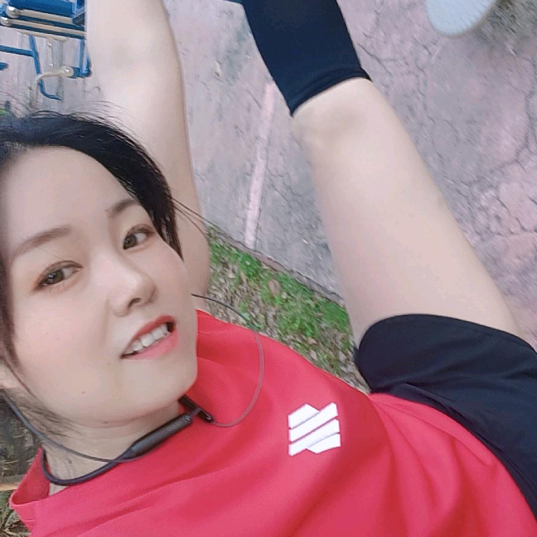 爱跑的一朵云