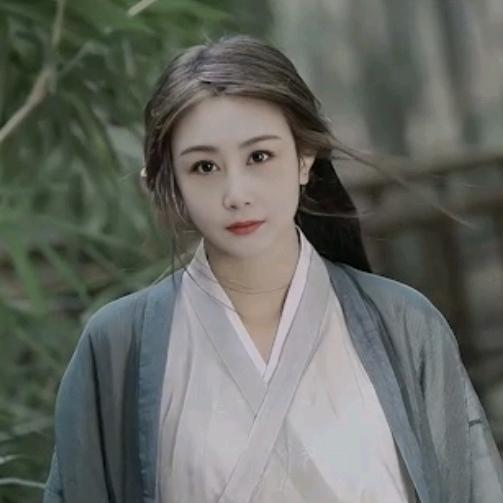 姜鳗洛