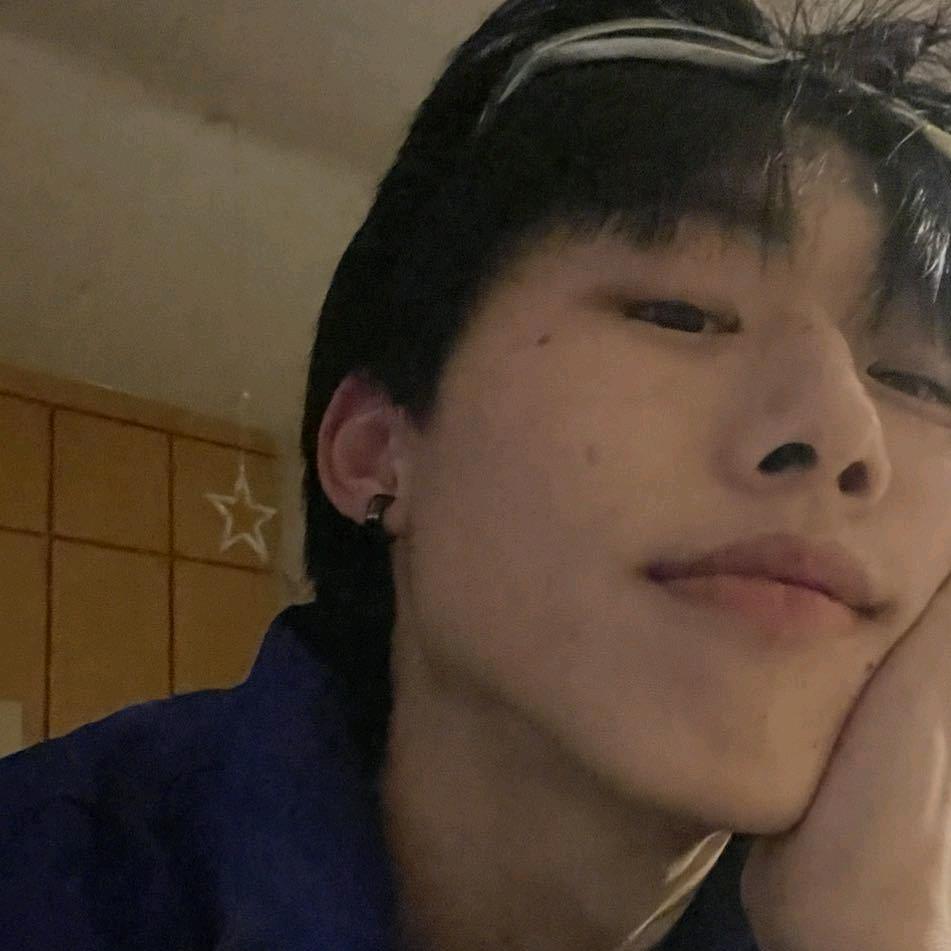 悲伤的山顶冻人