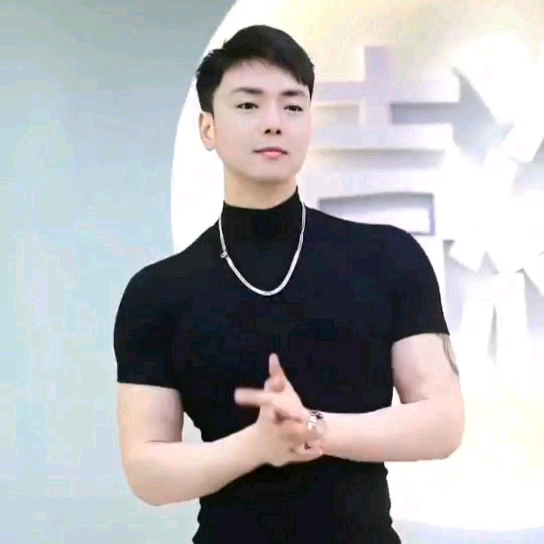 钱❤️少