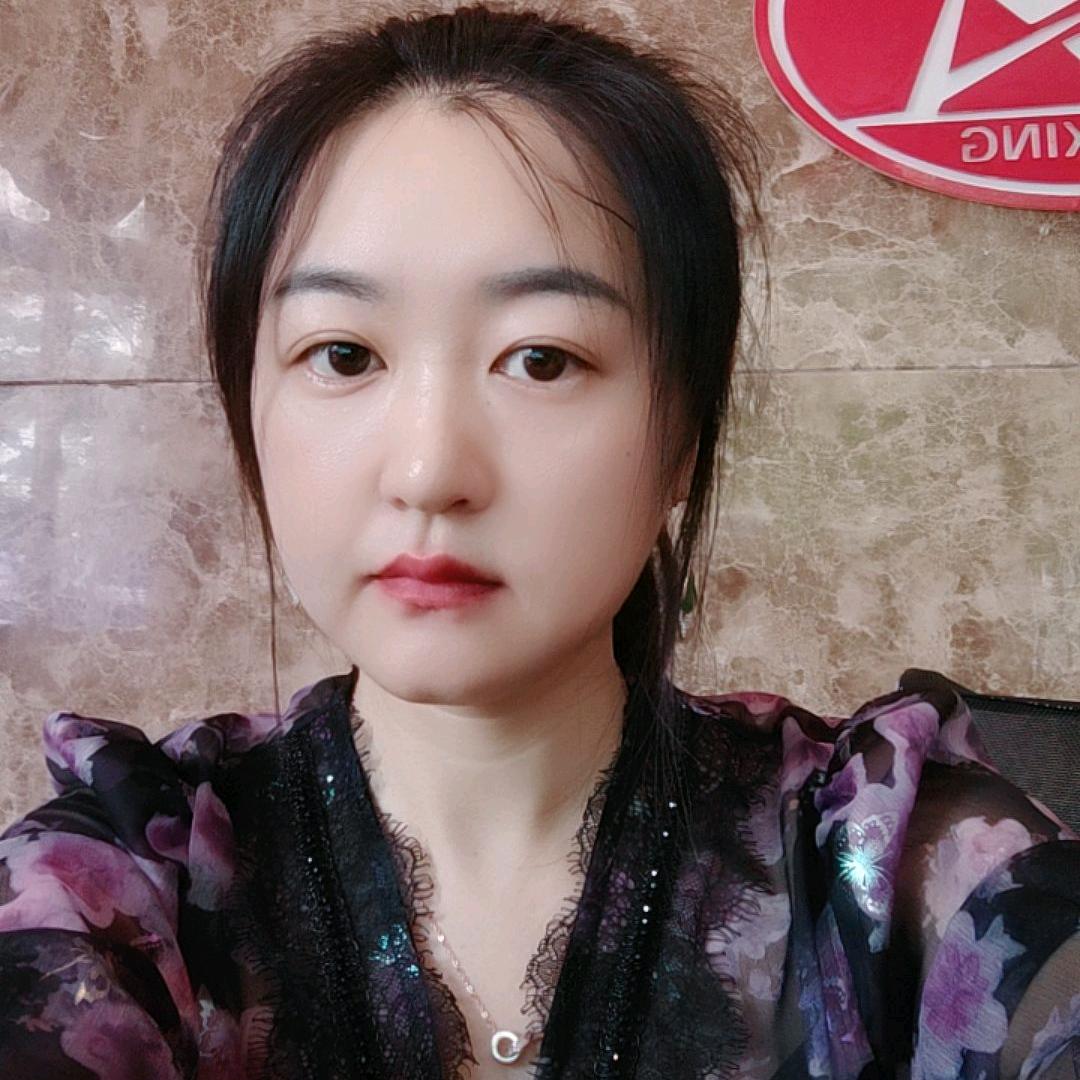 爱生活的海琴