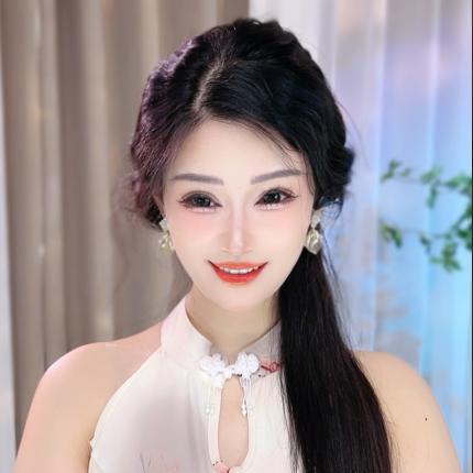 骄阳吖²¹¹