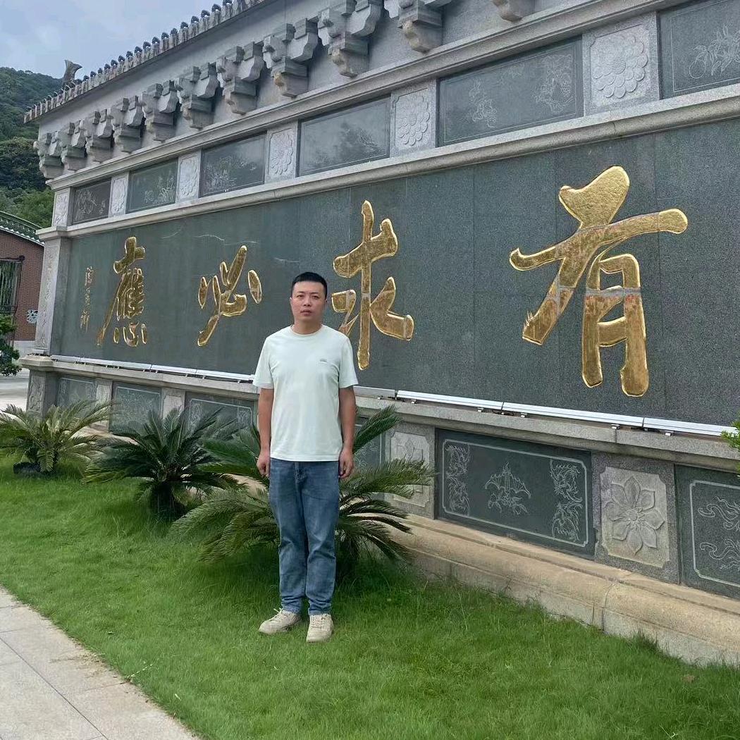 烟酒(商品在橱窗)